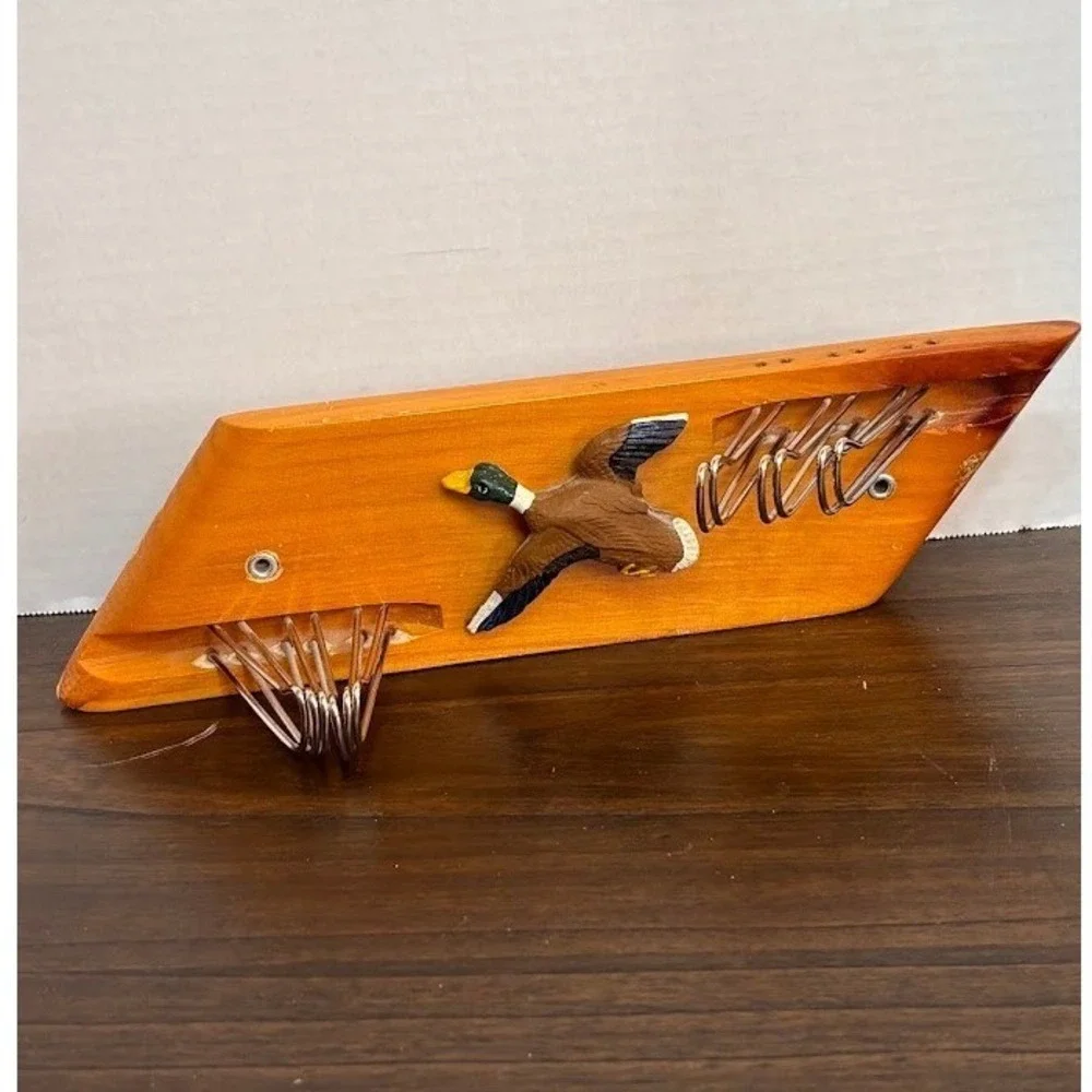 Vintage Wood Mallard Duck Tie Belt Rack Wall Mount 8 Hook Rustic Cabin Decor